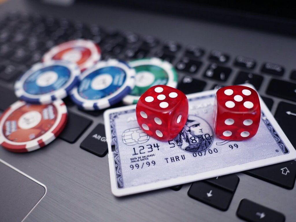 The Complete Guide to Live Dealer Blackjack: Tips from Professional Players